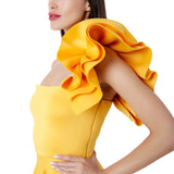 Exaggerated ruffle